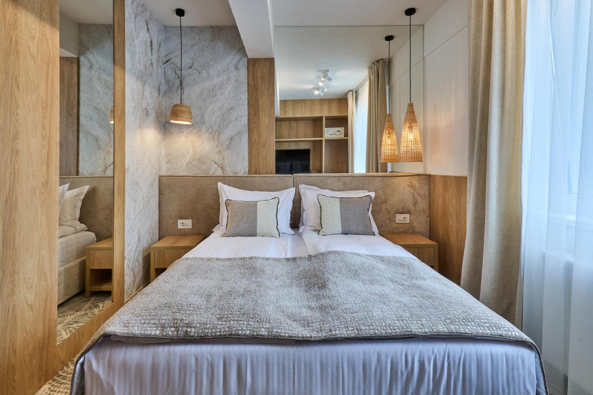 Hotel Serenity Timișoara Zewnętrze zdjęcie