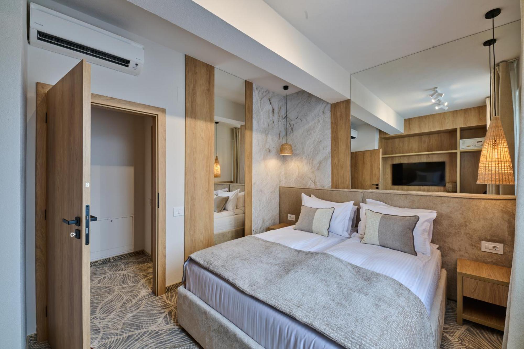 Hotel Serenity Timișoara Zewnętrze zdjęcie
