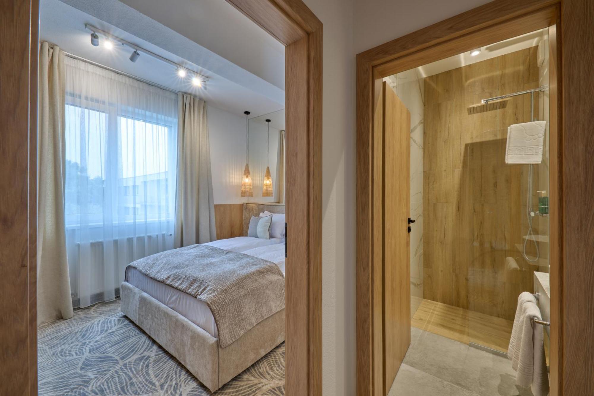 Hotel Serenity Timișoara Zewnętrze zdjęcie