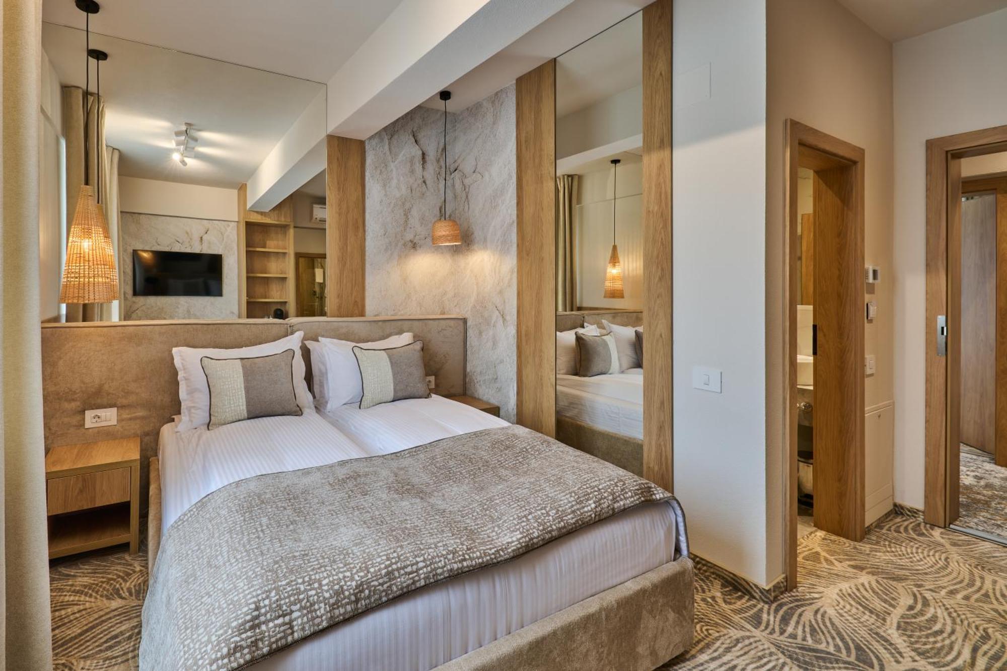 Hotel Serenity Timișoara Zewnętrze zdjęcie